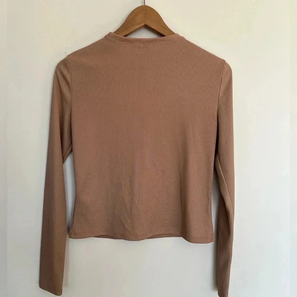 Divided light  pink top size medium - Picture 3 of 6